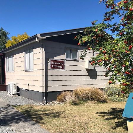 High Country Cottage Twizel Buitenkant foto